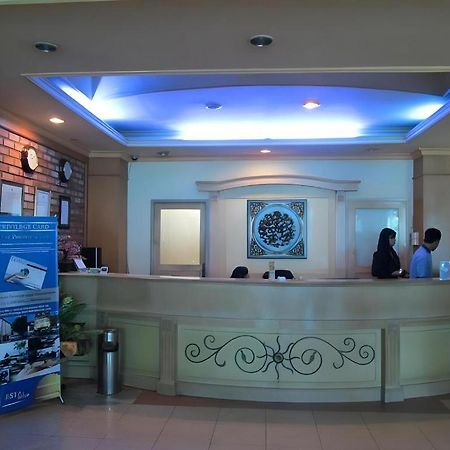 Buana Lestari Hotel Balikpapan  Eksteriør bilde