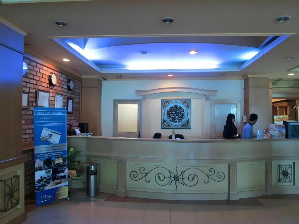Buana Lestari Hotel Balikpapan  Eksteriør bilde