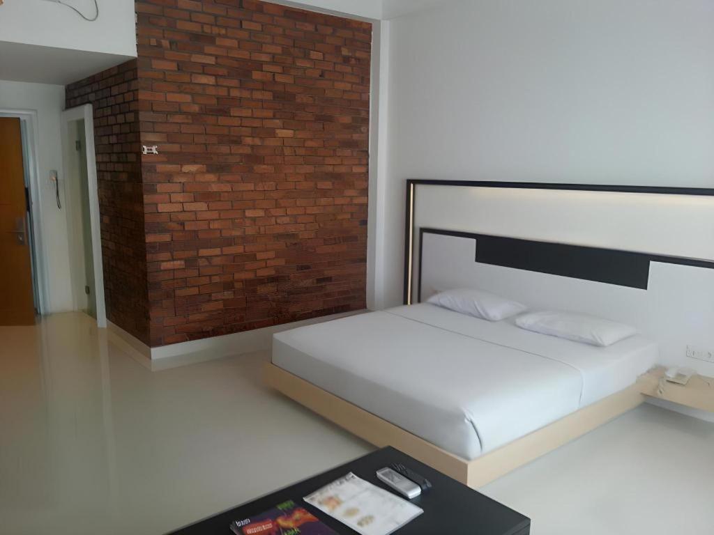 Buana Lestari Hotel Balikpapan  Eksteriør bilde